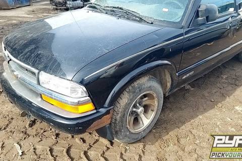 Photo of 2000 Chevrolet S10