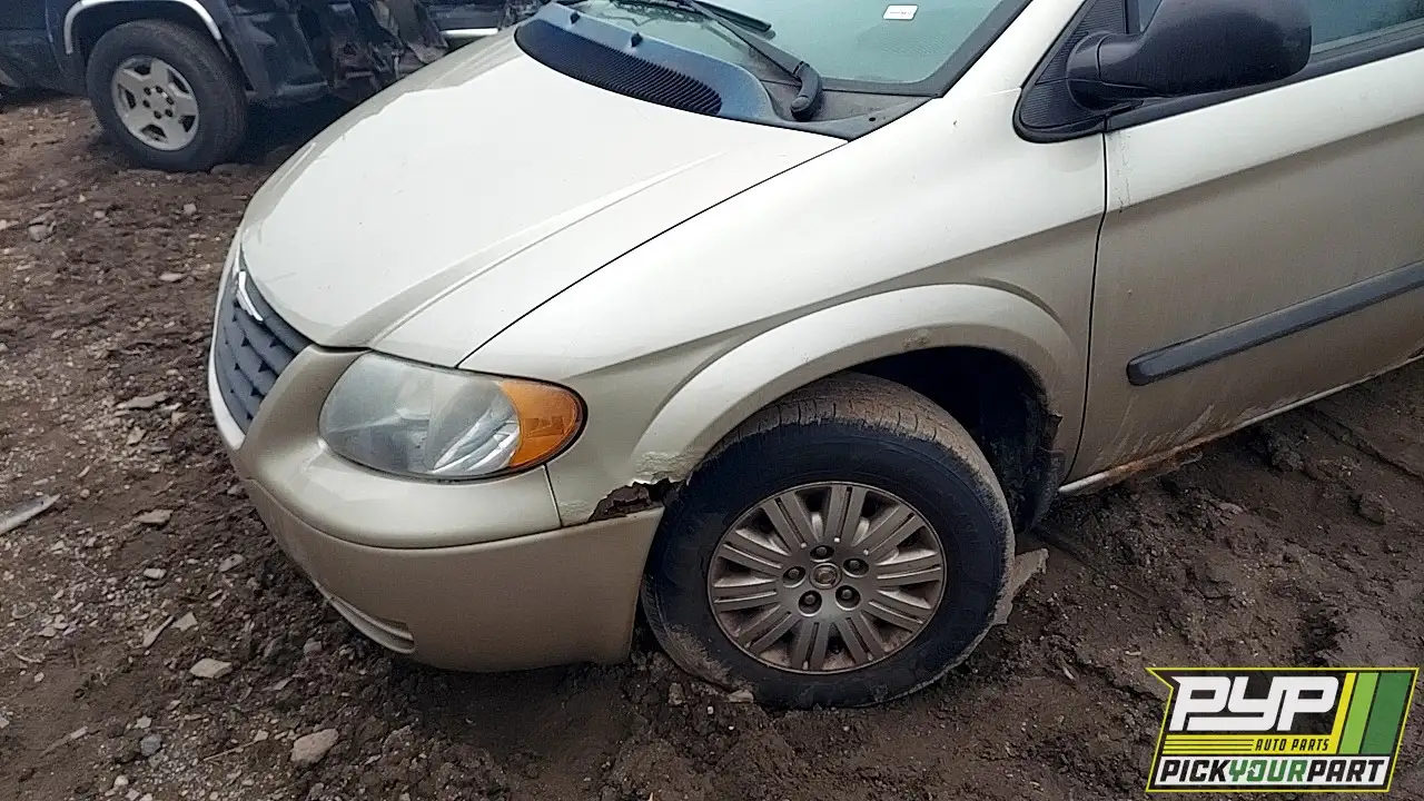 Photo of 2006 Chrysler Town & Country