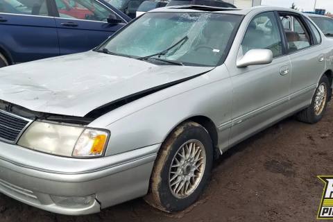 Photo of 1999 Toyota Avalon