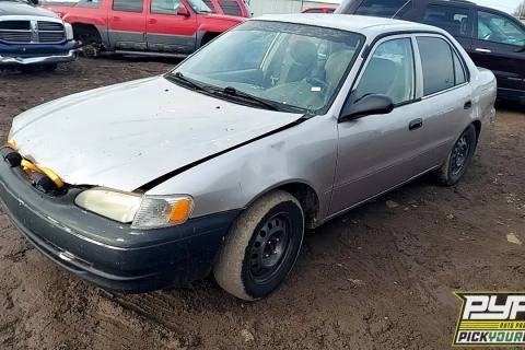 Photo of 2000 Toyota Corolla