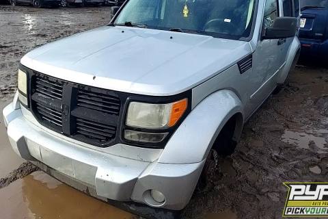 Photo of 2010 Dodge Nitro