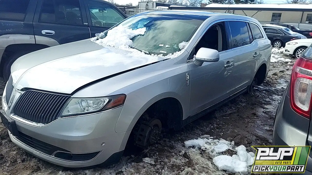 Photo of 2013 Lincoln Mkt