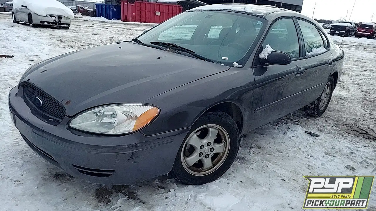 Photo of 2005 Ford Taurus