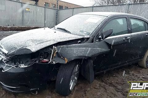 Photo of 2012 Chrysler 200