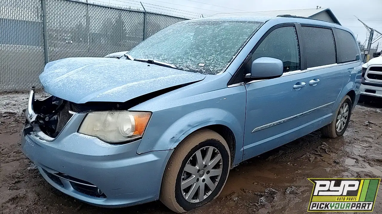Photo of 2012 Chrysler Town & Country