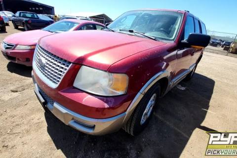 Photo of 2004 Ford Expedition