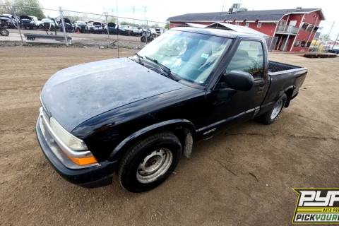Photo of 2002 Chevrolet S10