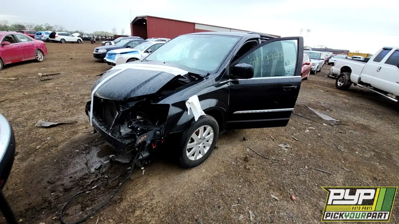 Photo of 2014 Chrysler Town & Country