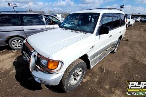 Photo of 2000 Mitsubishi Montero