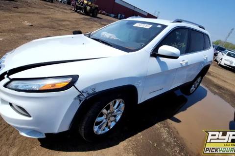 Photo of 2015 Jeep Cherokee