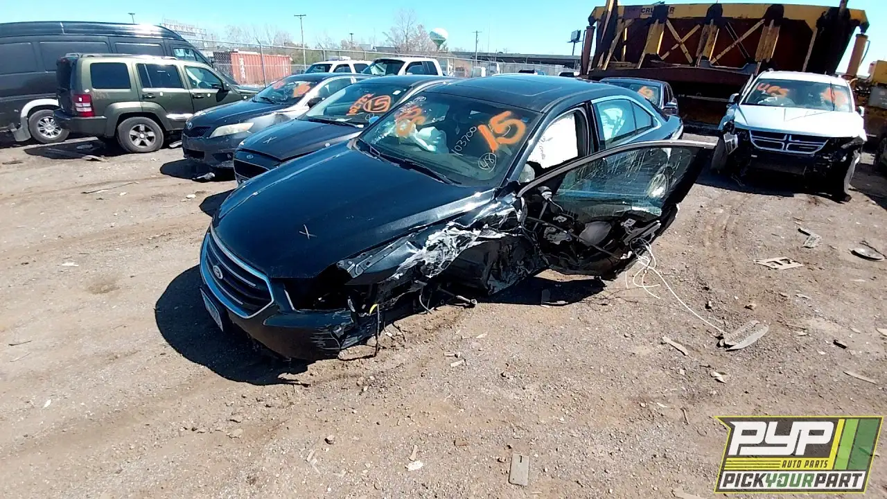 Photo of 2013 Ford Taurus