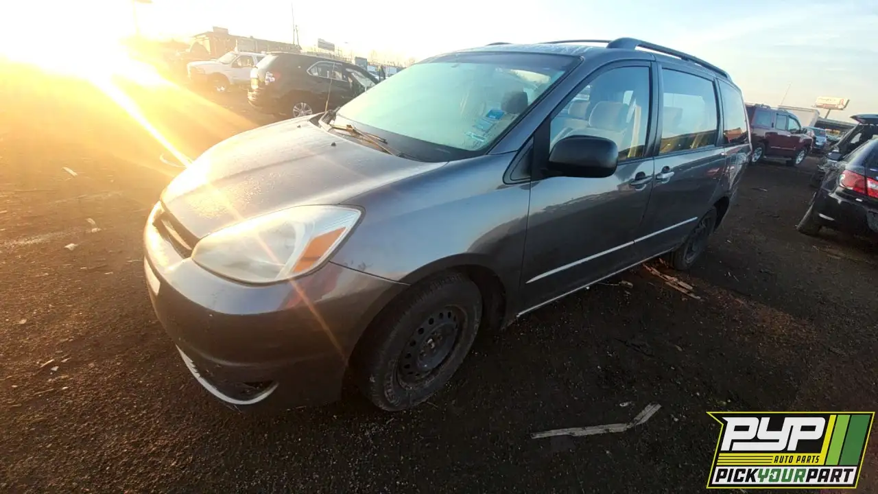 Photo of 2005 Toyota Sienna