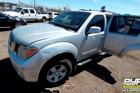 Photo of 2005 Nissan Pathfinder