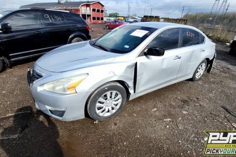 Photo of 2015 Nissan Altima