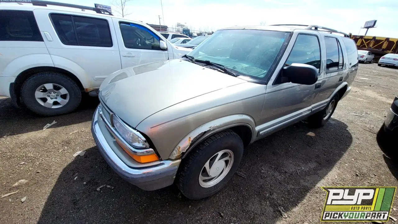Photo of 2000 Chevrolet Blazer