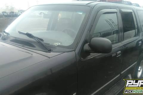 Photo of 2000 Ford Explorer