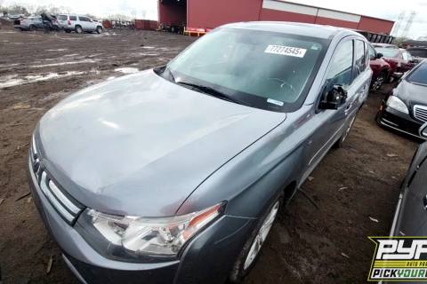 Photo of 2014 Mitsubishi Outlander