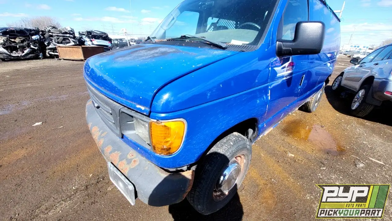 Photo of 2004 Ford E-250
