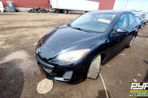 Photo of 2013 Mazda 3