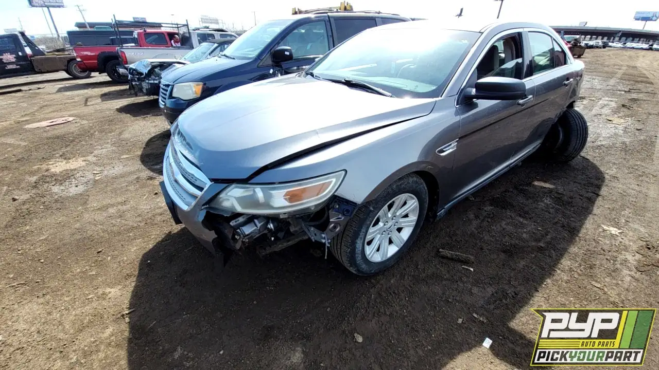 Photo of 2011 Ford Taurus