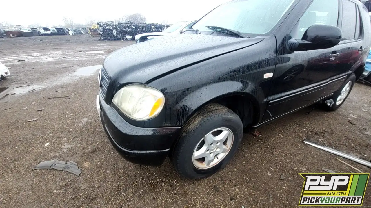 Photo of 2000 Mercedes-Benz Ml320