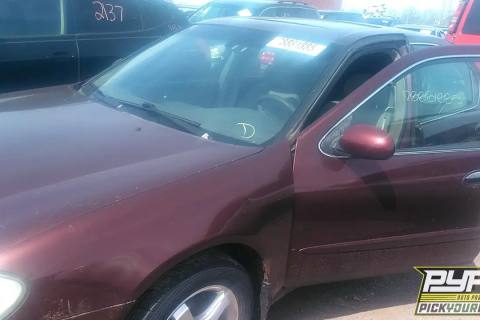 Photo of 2001 Infiniti I30