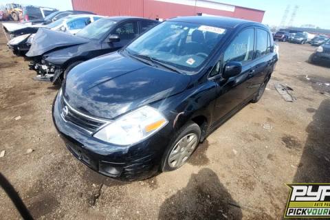 Photo of 2011 Nissan Versa