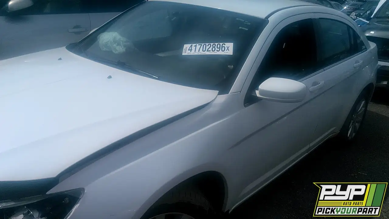 Photo of 2013 Chrysler 200