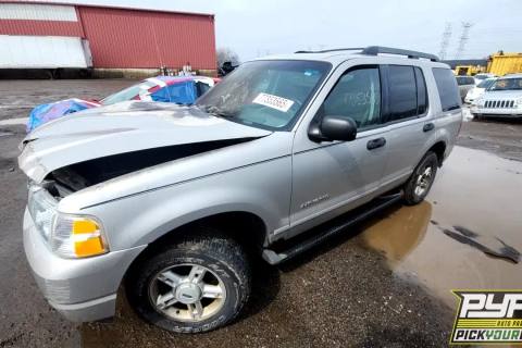 Photo of 2005 Ford Explorer