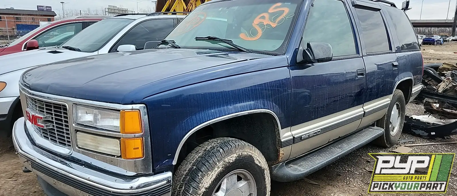 Photo of 1999 Gmc Yukon