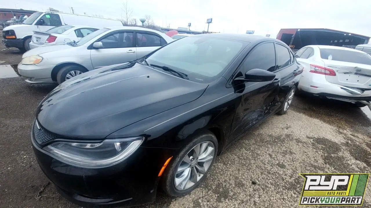 Photo of 2015 Chrysler 200