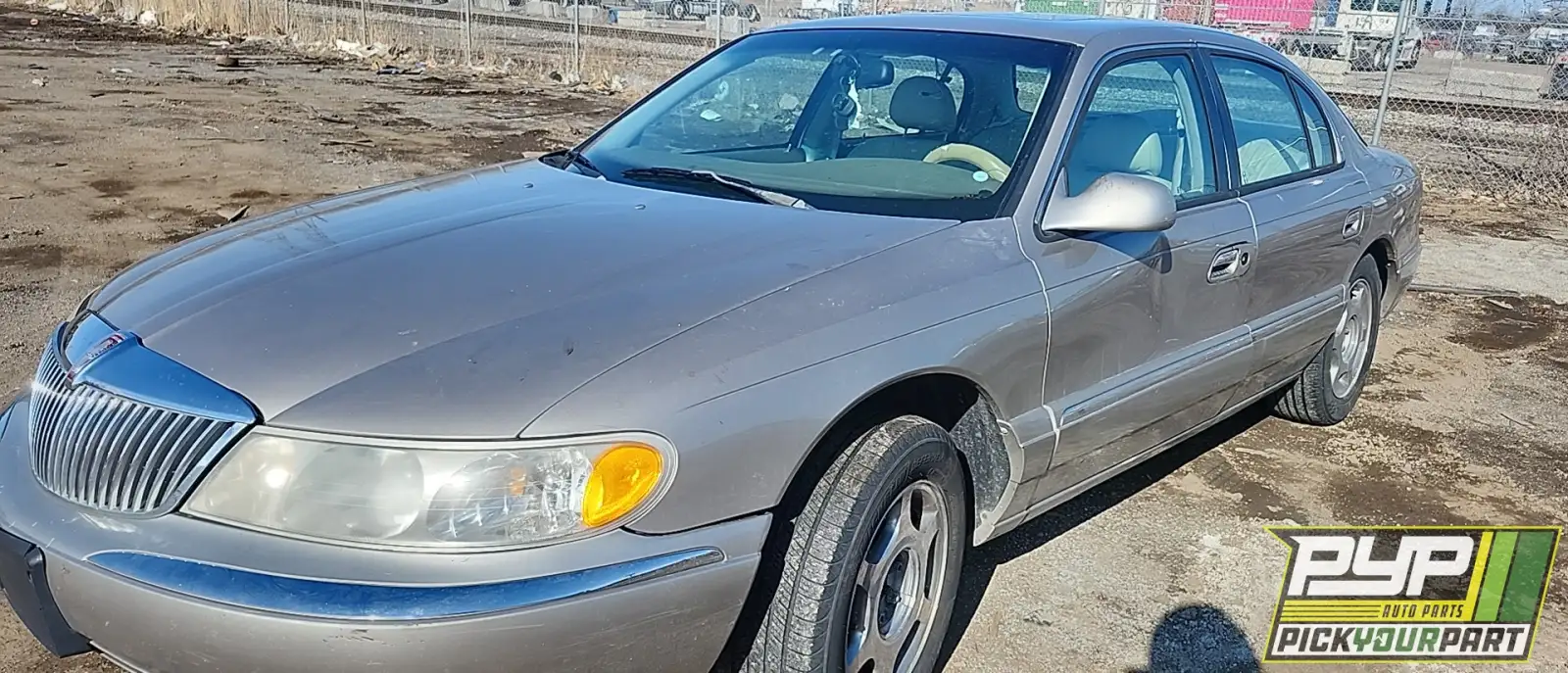 Photo of 1999 Lincoln Continental
