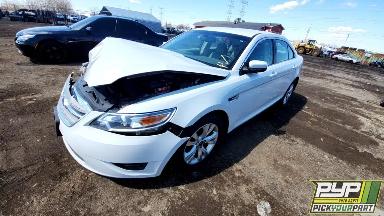 Photo of 2012 Ford Taurus
