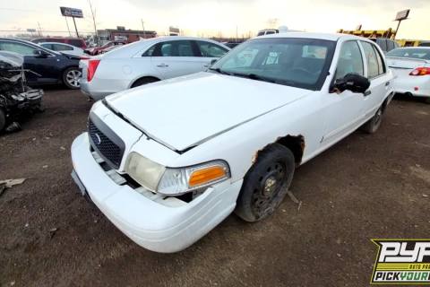 Photo of 2009 Ford Crown Victoria