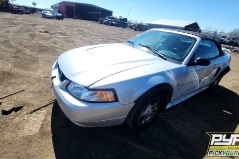 Photo of 2003 Ford Mustang