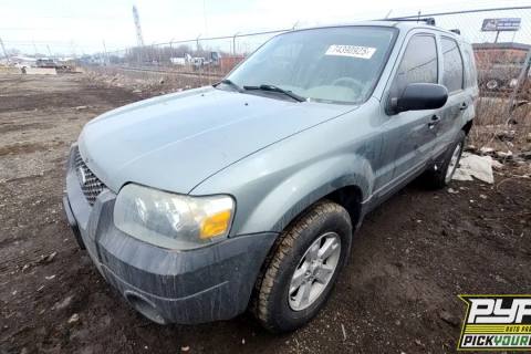 Photo of 2005 Ford Escape