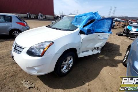 Photo of 2015 Nissan Rogue Select