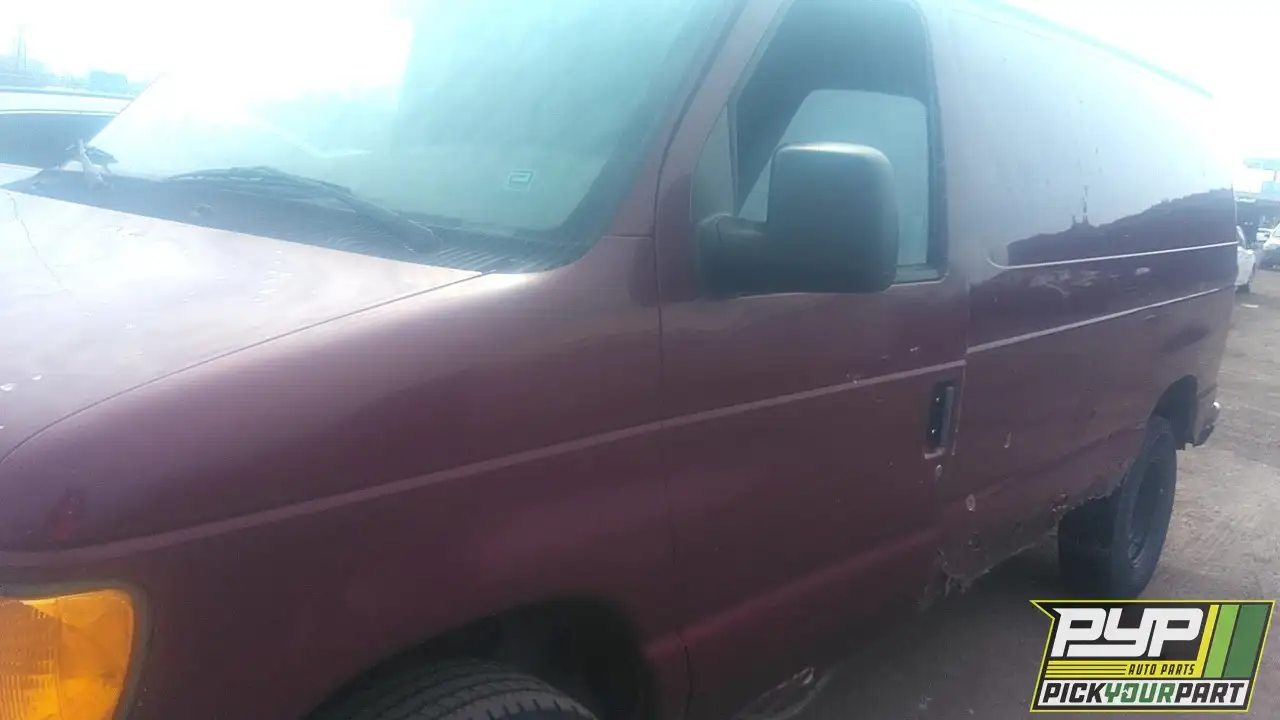 Photo of 2003 Ford E-250