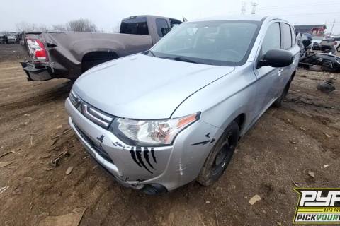Photo of 2014 Mitsubishi Outlander