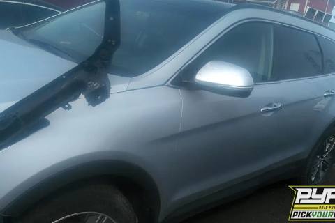 Photo of 2014 Hyundai Santa Fe