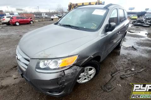 Photo of 2012 Hyundai Santa Fe