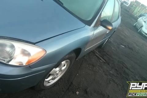 Photo of 2007 Ford Taurus