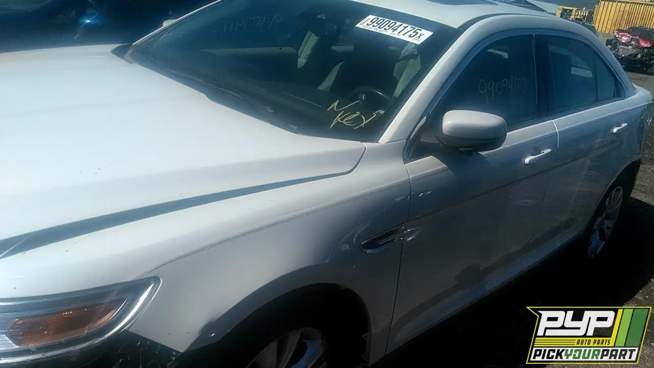 Photo of 2010 Ford Taurus