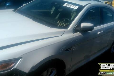 Photo of 2010 Ford Taurus