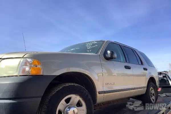 Photo of 2005 Ford Explorer