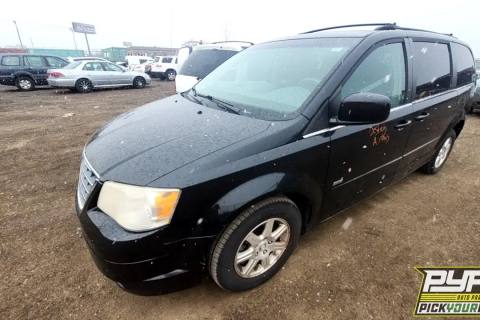 Photo of 2008 Chrysler Town & Country
