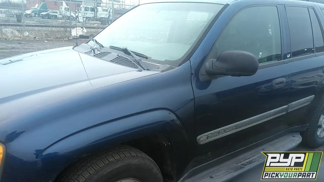 Photo of 2002 Chevrolet Trailblazer