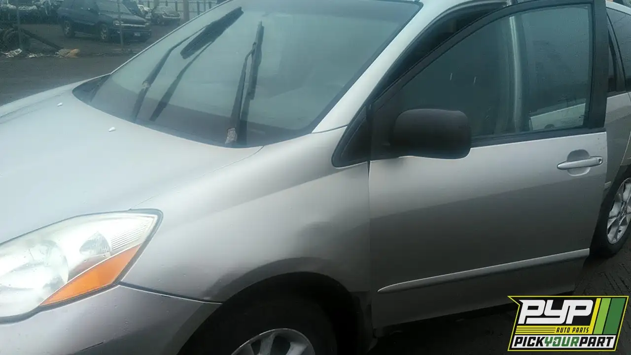Photo of 2006 Toyota Sienna