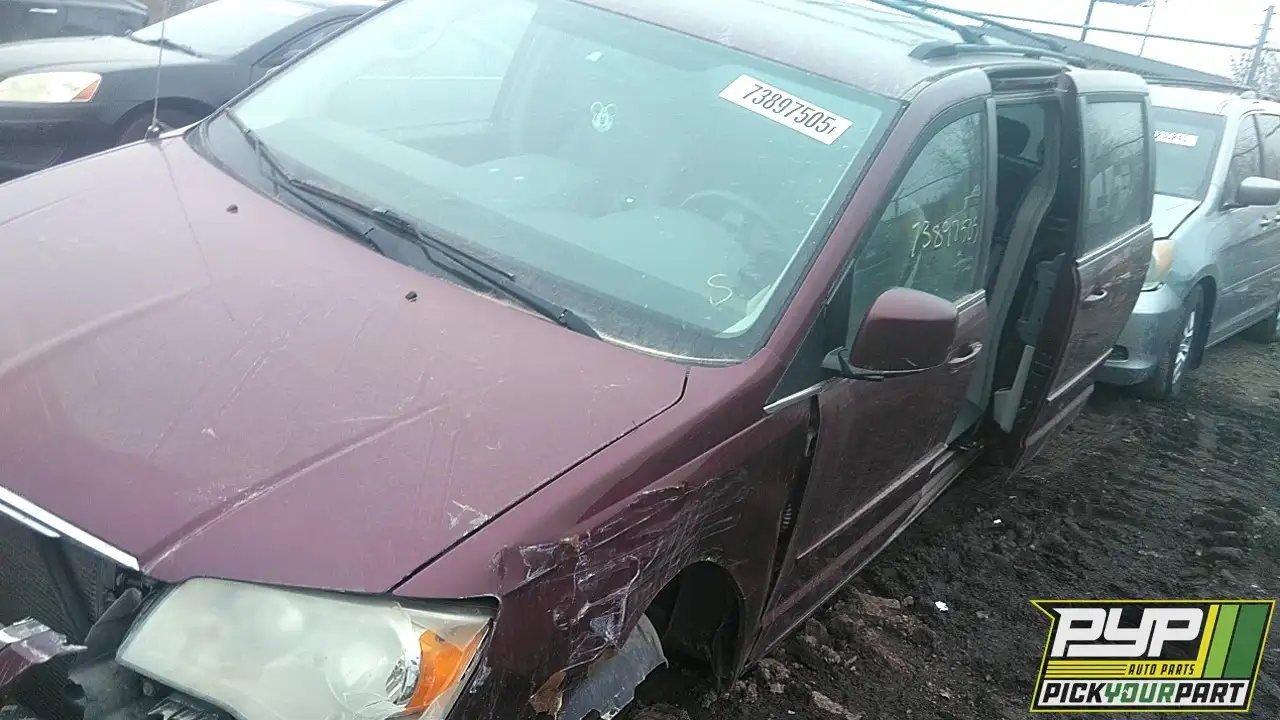 Photo of 2008 Chrysler Town & Country