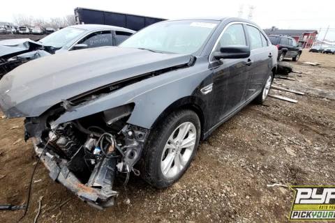 Photo of 2013 Ford Taurus